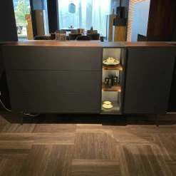 Wimmer Kommoden & Sideboards|Sideboard Weira Korpus Nussbaum Rustikal Front Schwarzgrau Metall Mit Beleuchtung