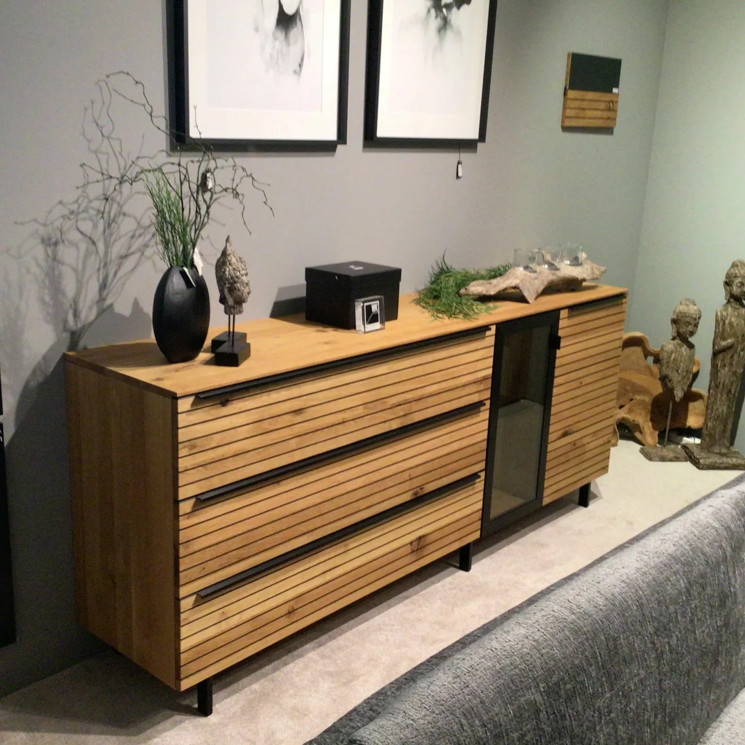 WK Wohnen Kommoden & Sideboards|Sideboard WK490 Baristo 180152 Asteiche Natur Anthrazit Farbglas Satiniert