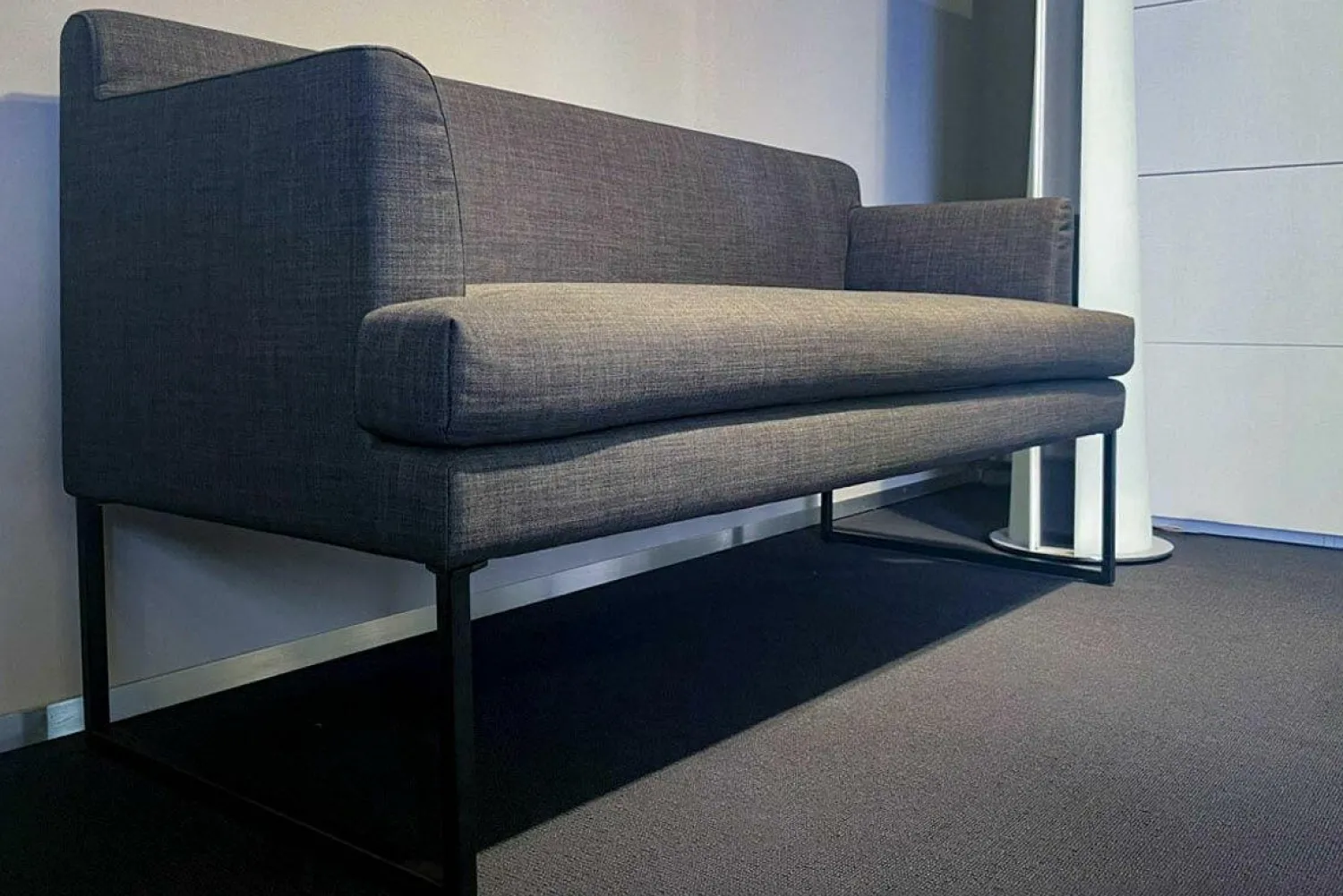 Signet Bänke|Sitzbank Gilbert Stoff Reno Schiefer Grau Meliert Metallkufe Schwarz