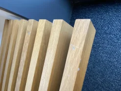 Zoom by Mobimex Bänke|Sitzbank Tix mit Massivholzleisten Eiche Natur Geölt Gestell Aluminium Gebürstet