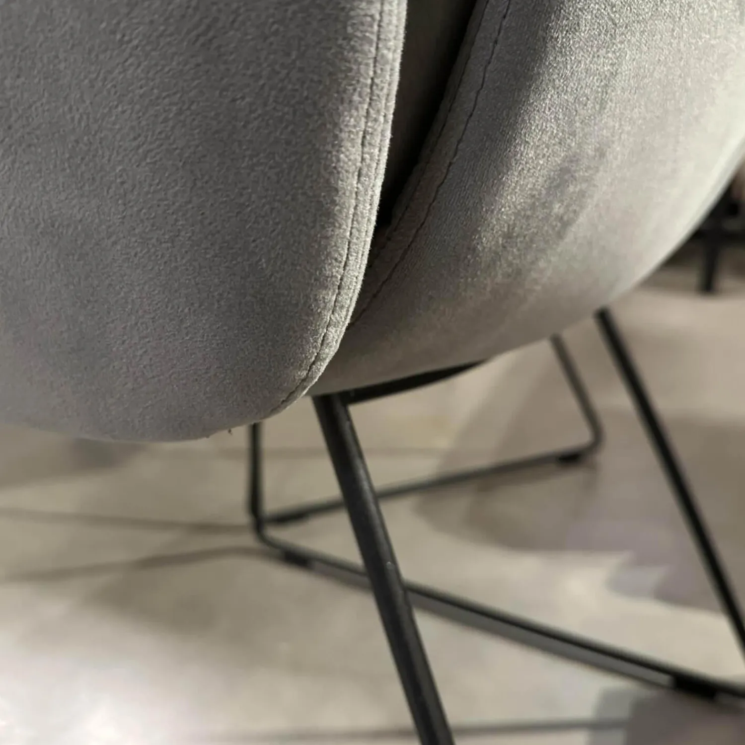 KFF Stuhlsets|Sitzgruppe Arva Stitch Stoff Seven Dolphine 180 Grau Gestell Metall Anthrazit