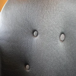 Bent Hansen Stuhlsets|Sitzgruppe Dreharmlehnstuhl Primum Bezug Schwarzes Leder Metallgestell Pulverbeschichtet