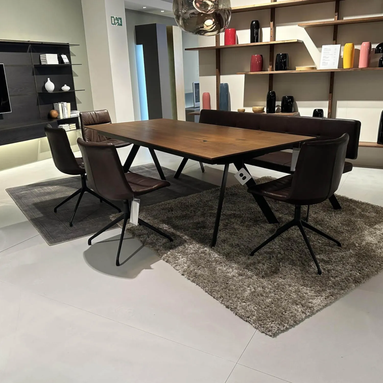 Girsberger Essgruppen|Sitzgruppe Stuhl Marel Und Bank Carim Leder Vitoria Ebony 2122 Dunkelbraun Braun Gestell Aluminium Schwarz
