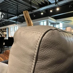 Brühl 3-Sitzer-Sofas|Sofa Alba Leder 5669 95 Grau Metallkufe Schwarz Pulverbeschichtet