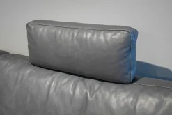 Brühl 2-Sitzer-Sofas|Sofa Alba Leder Lama 5669-95 Grau Füße Metall Verchromt mit Kopfstütze