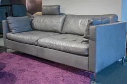 Brühl 2-Sitzer-Sofas|Sofa Alba Leder Lama 5669-95 Grau Füße Metall Verchromt mit Kopfstütze