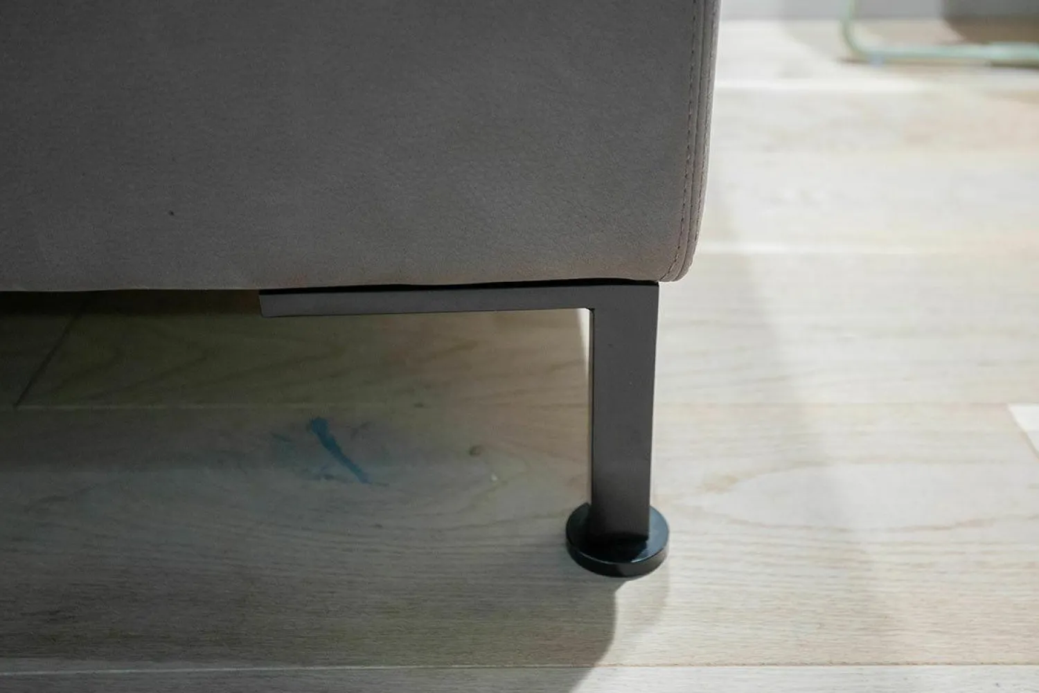 Brühl 2-Sitzer-Sofas|Sofa Alba Leder Taron 20 Grau Braun Gestell Schwarz Pulverbeschichtet Inklusive Kissen