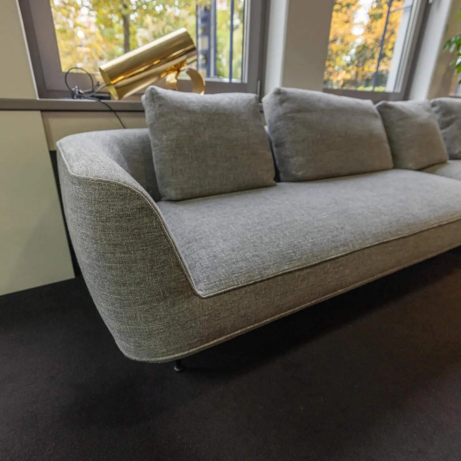 Wittmann 3-Sitzer-Sofas|Sofa Andes Bezug Stoff Gent Grau Füße Pulverbeschichtet Schwarz Grau