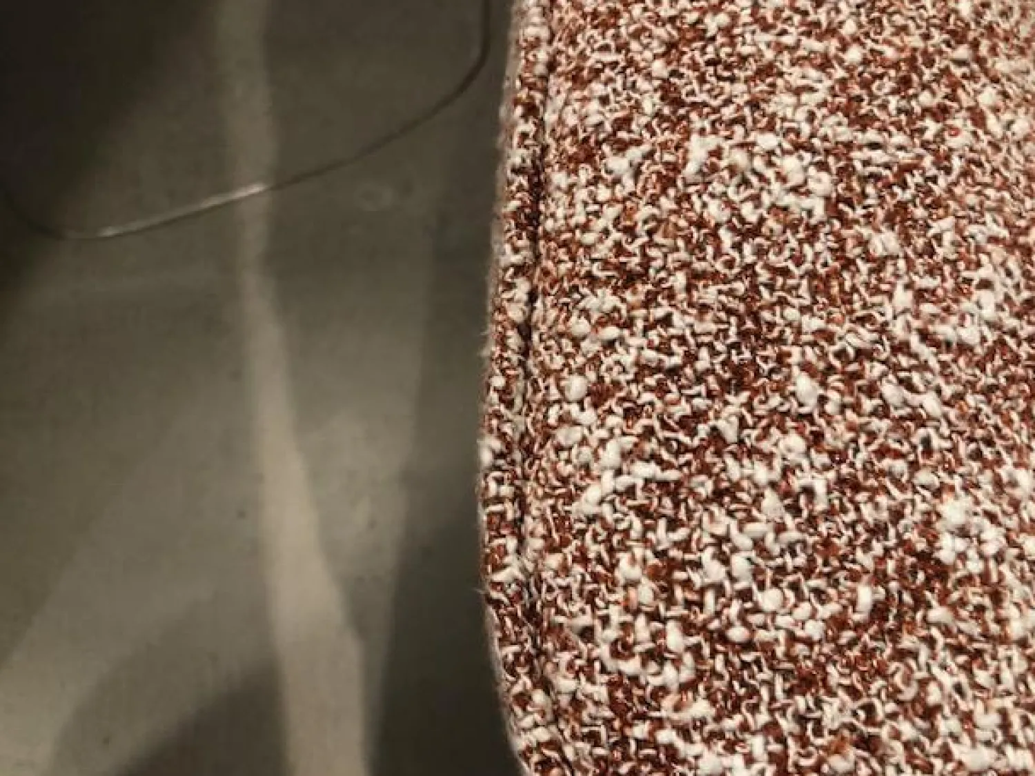 Wittmann 2-Sitzer-Sofas|Sofa Andes Stoff Ravenna Fire Rosa Metallfüße Schwarz Grau Pulverbeschichtet Inklusive Hocker Und Kissen