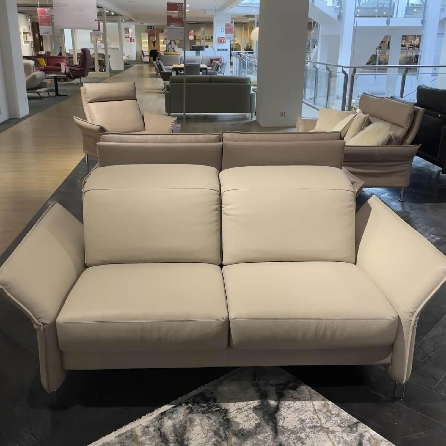 Erpo 2-Sitzer-Sofas|Sofa Avantgarde 965 Bezug Leder 43 210 Pearl Beige Kufe Hochglanz Verchromt