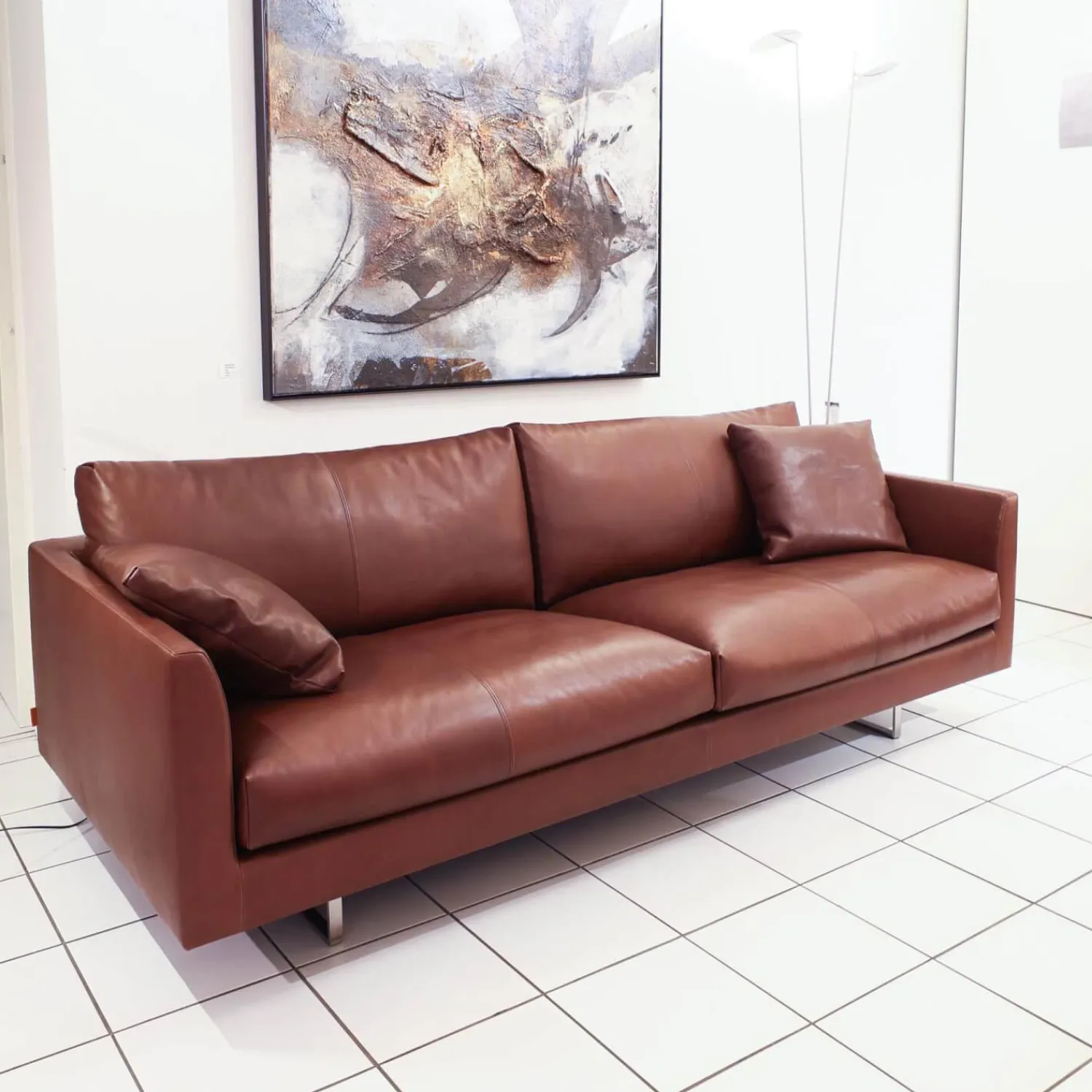 Montis 2-Sitzer-Sofas|Sofa Axel 3.5-Sitzer Bezug Leder Rancho Sienna L50 Kufengestell Edelstahl