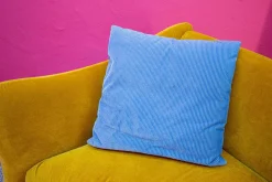 Brühl 2-Sitzer-Sofas|Sofa Bongo Bay Lounge Stoff 4473 0075 Currygelb mit 2 Kissen Hellblau