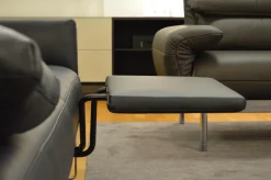 Rolf Benz 2-Sitzer-Sofas|Sofa Cara SB168 Leder 38.109 Graublau Kufe Glanzchrom mit Beinauflage