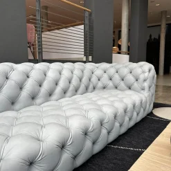 Baxter 3-Sitzer-Sofas|Sofa Chester Moon Leder A Kashmir Ciment Grau Füße Buche Gefärbt Wenge Inklusive Kissen Slim