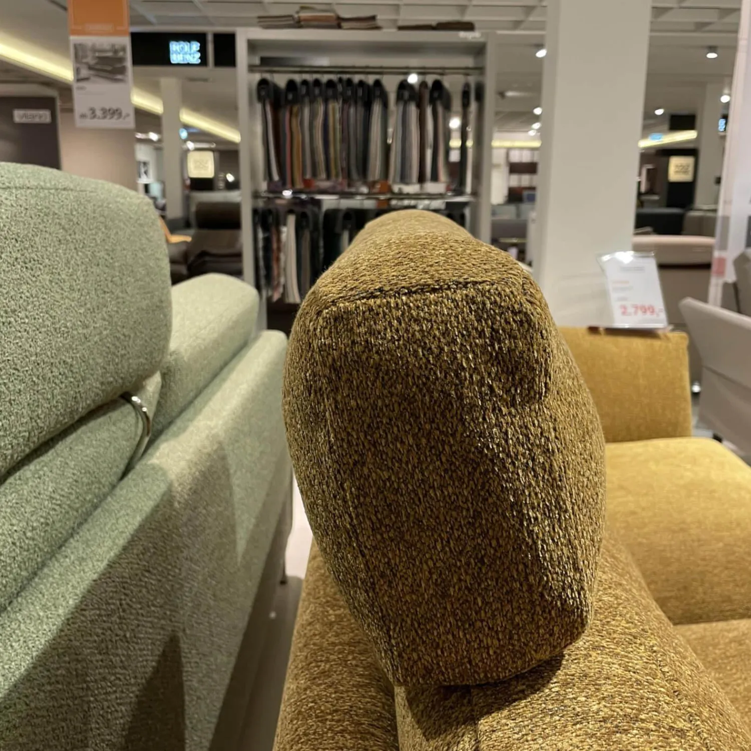 Erpo 2-Sitzer-Sofas|Sofa CL 970 Stoff 2037.68 Osino Holzkufe Buche Schwarz