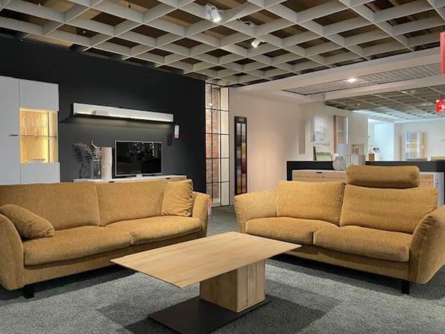 Erpo 2-Sitzer-Sofas|Sofa CL 970 Stoff Osino 2037 68 Gelb Gestell Holzkufe Buche Schwarz