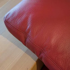 Strässle 2-Sitzer-Sofas|Sofa Cubus Leder Rustica Rot Armlehne Buche mit Kissen