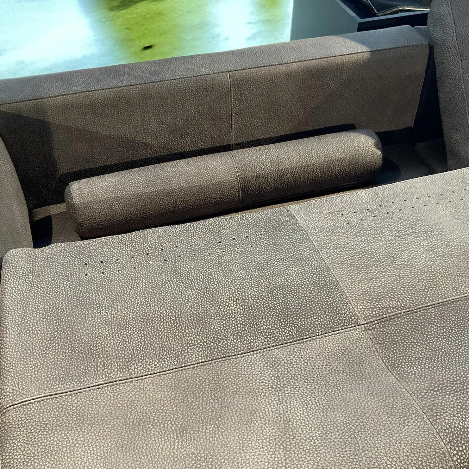 Cierre 3-Sitzer-Sofas|2-Sitzer-Sofas|Sofa Dolcevita Leder 4 Piumone Vintage Grigio Graubeige Gestell Metall Verchromt Schwarz