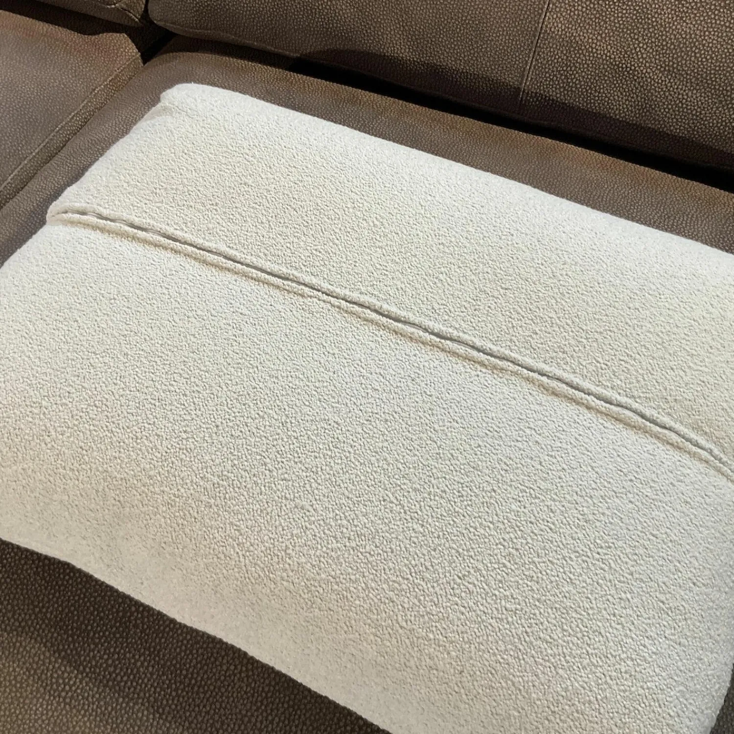 Cierre 3-Sitzer-Sofas|2-Sitzer-Sofas|Sofa Dolcevita Leder 4 Piumone Vintage Grigio Graubeige Gestell Metall Verchromt Schwarz