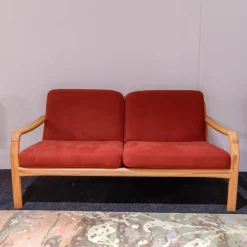 Dyrlund 2-Sitzer-Sofas|Sofa DY 1260 2,5-Sitzer Stoff Comfort 0028 Rot Kernbuche Geölt