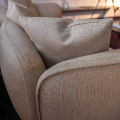 Prostoria 2-Sitzer-Sofas|Sofa Echo Bezug Stoff Mica Melba Grau Gestell Metall Schwarz