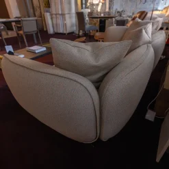 Prostoria 2-Sitzer-Sofas|Sofa Echo Bezug Stoff Mica Melba Grau Gestell Metall Schwarz