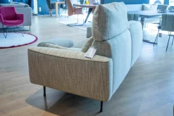 Jori 2-Sitzer-Sofas|Sofa Eden Stoff Dodo C0206 Beige mit Hocker