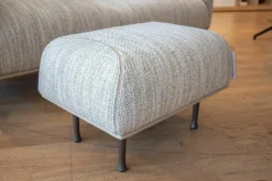 Jori 2-Sitzer-Sofas|Sofa Eden Stoff Dodo C0206 Beige mit Hocker