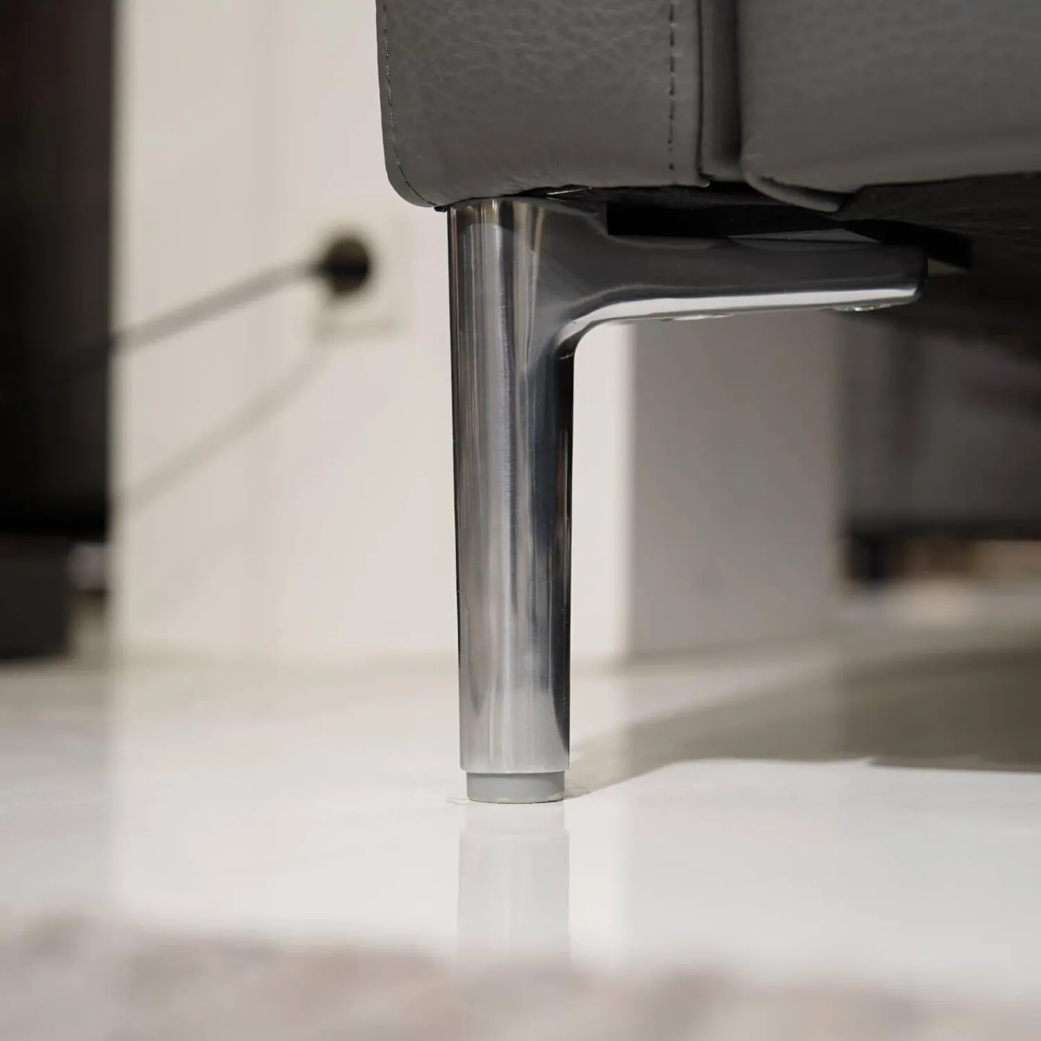 Rolf Benz 2-Sitzer-Sofas|Sofa Ego F011 Bezug Leder 40.308 Schiefergrau Gussfuß Aluminium Poliert Inklusive 1 Kissen