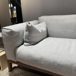 COR 3-Sitzer-Sofas|Sofa Elm Stoff 8300 Lichtgrau Grau Gestell Nussbaum Natur Geölt Braun Inklusive Kissen