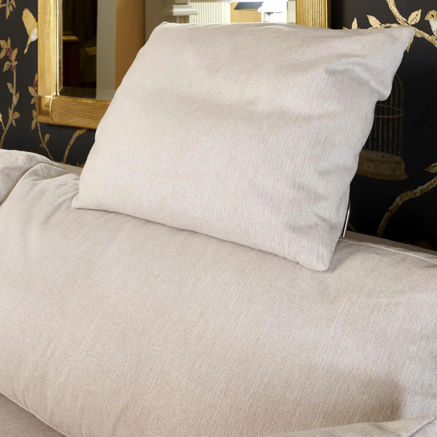 Bielefelder Werkstätten 2-Sitzer-Sofas|3-Sitzer-Sofas|Sofa Inspiration 122-3005 Tief Bezug Noah 1744 176 Sockelrahmen Wengefarbig Gebeizt