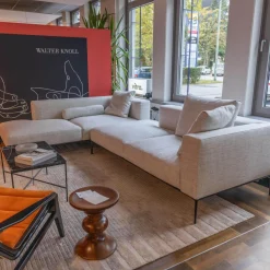 Walter Knoll Ecksofas|Sofa Jaan Living Bezug Stoff Duala 7674 Off-White Weiß Grau Untergestell Schwarz Pulverbeschichtet Matt Inklusive Kissen Und Ablageboard