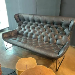 Freifrau 2-Sitzer-Sofas|Sofa Leya Wingback Leder Opium 154 Carbon Grau Drahtgestell Metall Tiefschwarz