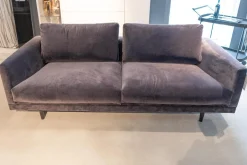 Bielefelder Werkstätten 2-Sitzer-Sofas|Sofa Long Island Bezug Stoff City Velvet Reloaded CA7832 095 Grau Metallfuß Schwarz Mit Rückenkissen