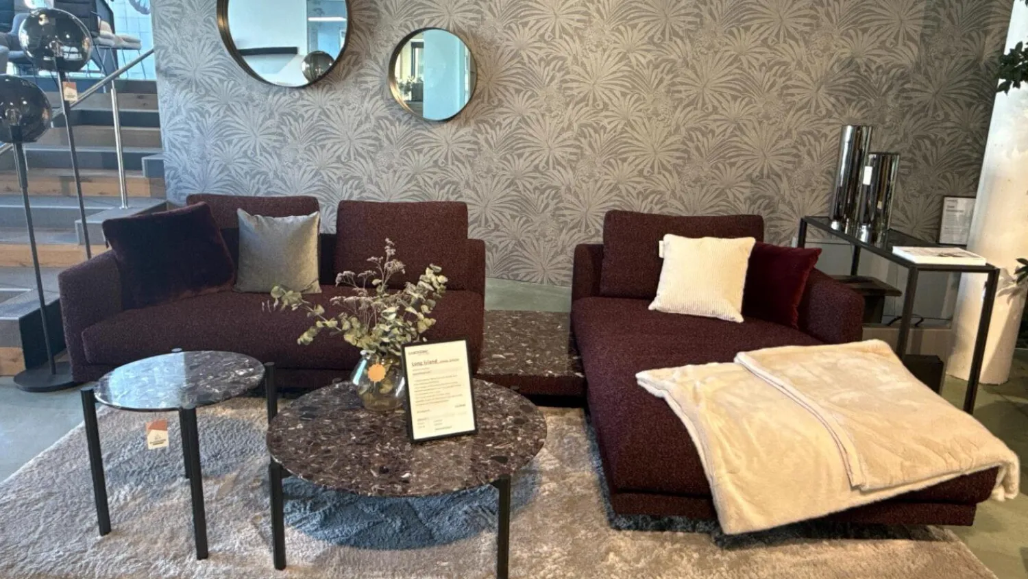 Bielefelder Werkstätten Ecksofas|Sofa Long Island Stoff Cooper BW 1779 111 Rot Fuß Eiche Wengefarbig Gebeizt Schwarz Inklusive Tisch Terrazzo Levanto Und Kissen