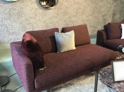 Bielefelder Werkstätten Ecksofas|Sofa Long Island Stoff Cooper BW 1779 111 Rot Fuß Eiche Wengefarbig Gebeizt Schwarz Inklusive Tisch Terrazzo Levanto Und Kissen