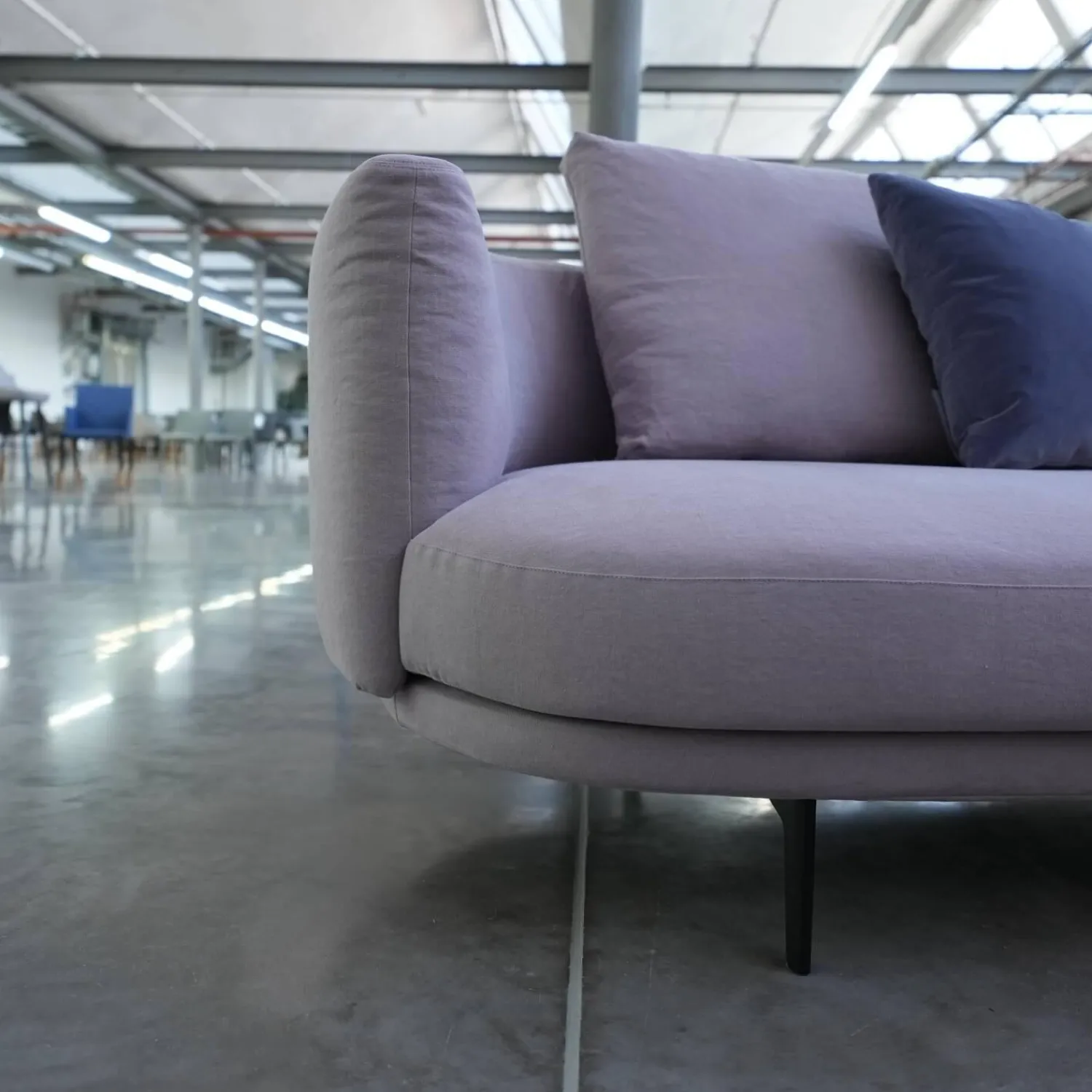 Walter Knoll Wohnlandschaften|Sofa Maaru 850 Stoff Lino 7899 Magnolia Violett Metallgestell Matt Pulverbeschichtet Schwarz
