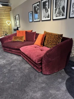 Bretz 3-Sitzer-Sofas|Sofa Manyara Stoff Boa Bordeaux Rot mit 5 Kissen