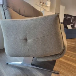 Contur 2-Sitzer-Sofas|Sofa Marsala Bezug Stoff Q2 Fashion Grau Beige Gestell Edelstahloptik Gebürstet Mit Verstellbaren Armlehnen