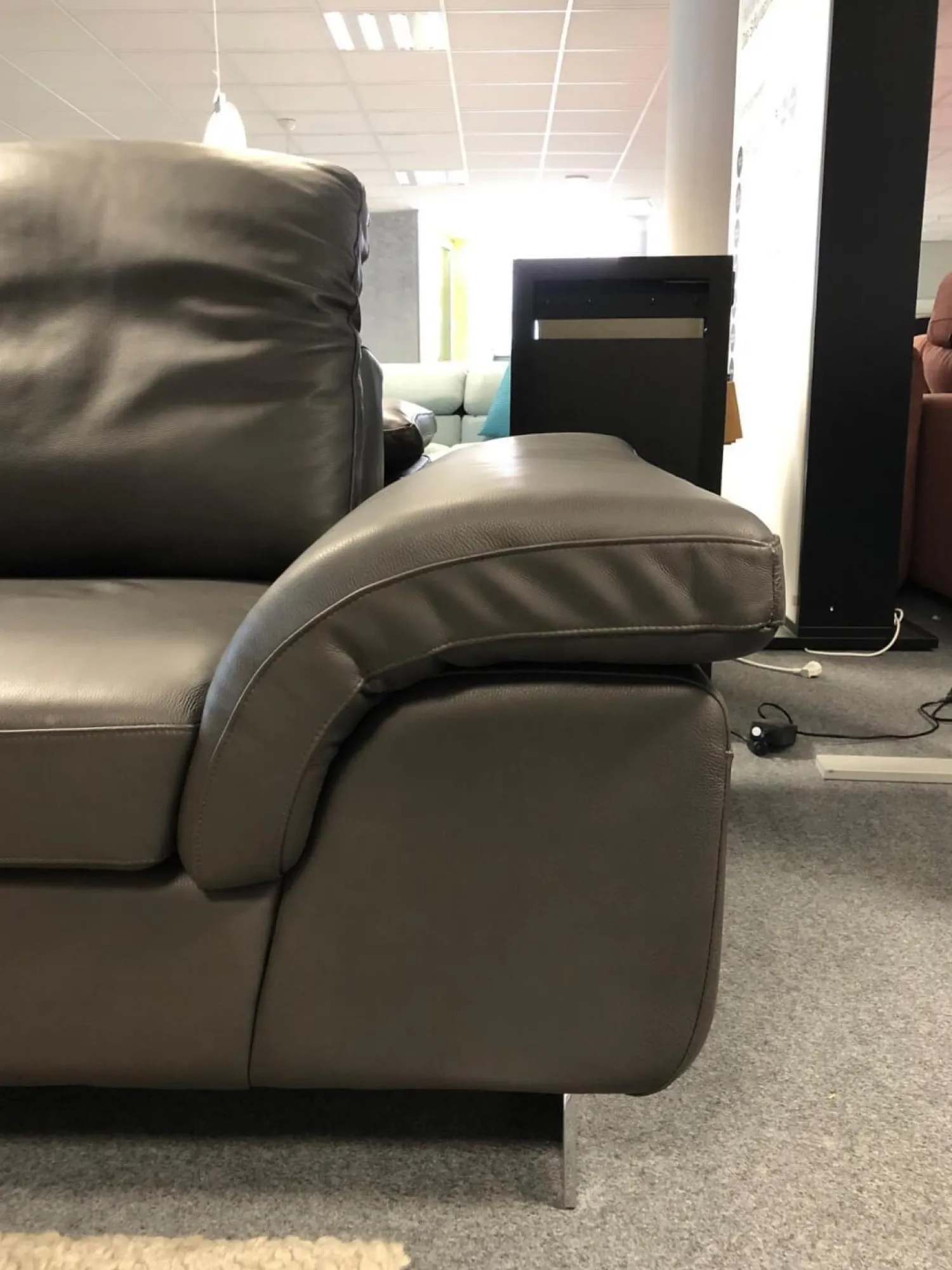 W. Schillig 2-Sitzer-Sofas|Sofa Modell 15651 Leder Z 7155 Zartbitter Braun Füße Chrom