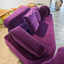 Brühl 2-Sitzer-Sofas|Sofa Mosspink Bezug Stoff 4473 87 Samt Lila Violett Alufuß Rund Ausrichtung Links Inklusive Hocker Und 3 Kissen