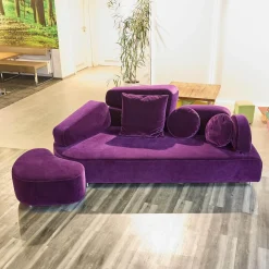 Brühl 2-Sitzer-Sofas|Sofa Mosspink Bezug Stoff 4473 87 Samt Lila Violett Alufuß Rund Ausrichtung Links Inklusive Hocker Und 3 Kissen