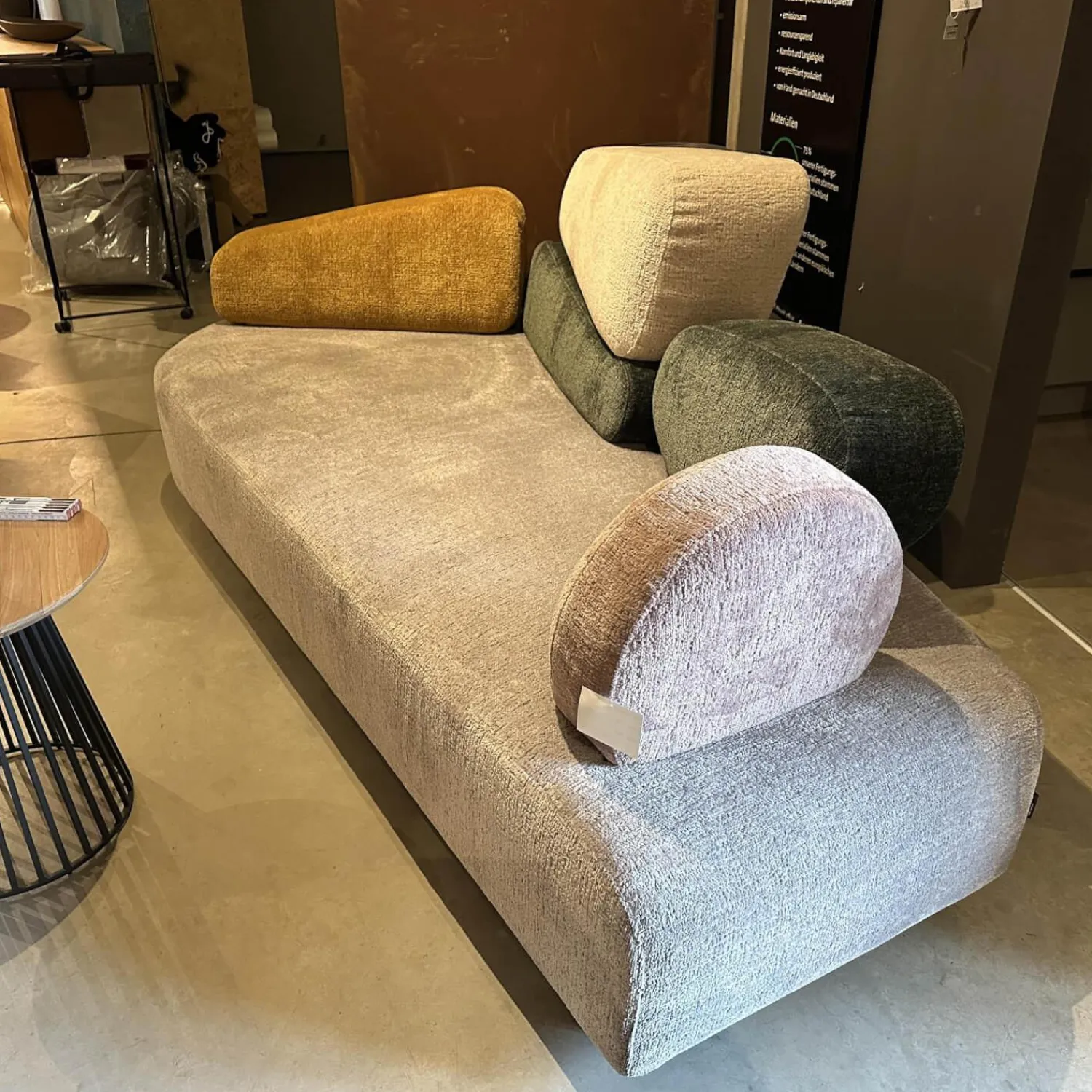 Brühl 2-Sitzer-Sofas|Sofa Mosspink Stoff 4401 92 Grau 75 Gelb 45 Creme 35 Grün 80 Rosa Füße Eiche Dunkel Geölt