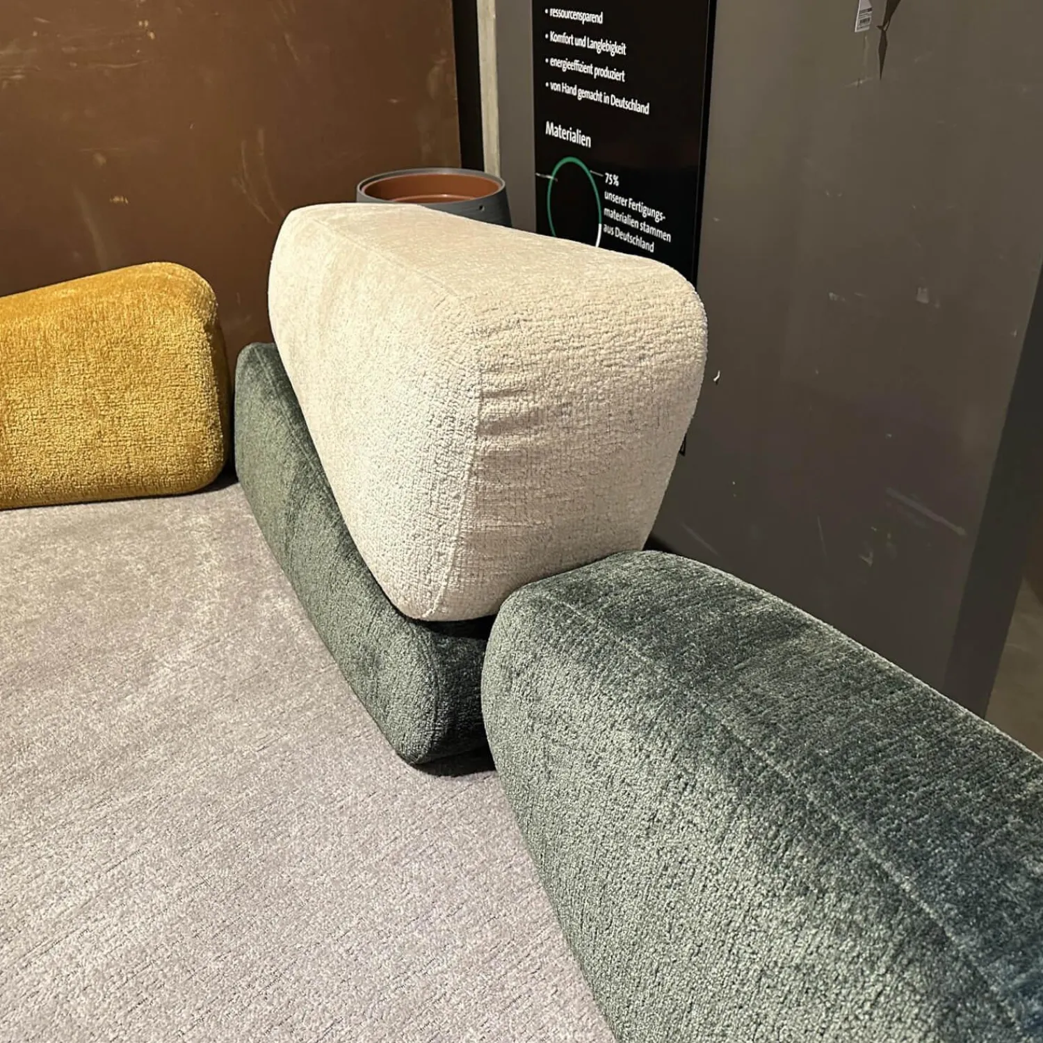 Brühl 2-Sitzer-Sofas|Sofa Mosspink Stoff 4401 92 Grau 75 Gelb 45 Creme 35 Grün 80 Rosa Füße Eiche Dunkel Geölt