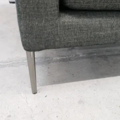 COR 3-Sitzer-Sofas|Sofa Pilotis Stoff 8161 Schwarz Braun Füße Schwarz Chrom Inklusive Rückenkissen