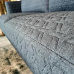 Bielefelder Werkstätten 2-Sitzer-Sofas|Sofa Polo Living Stoff Chivasso Cape Town CH2998 083 Mittelblau Füße Nussbaum