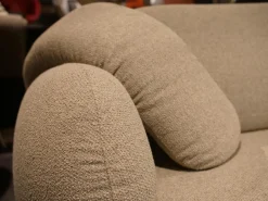 Leolux 2-Sitzer-Sofas|Sofa Pulla R16-B20 Bezug Stoff Hell-braun Füße Epoxy Charcoal Schwarz Grau Matt