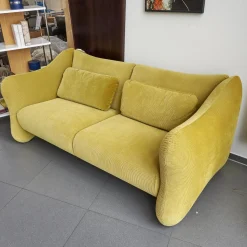 Brühl 2-Sitzer-Sofas|Sofa 2-Sitzer Bongo Bay Stoff 4490 Farbe 75 Gelb Inklusive 2 Kissen