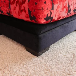 Finkeldei Ecksofas|Sofa 2,5-Sitzig Merkur Sonderstoff Jab Anstotz Rot Schwarz Füße Schwarz Lackiert