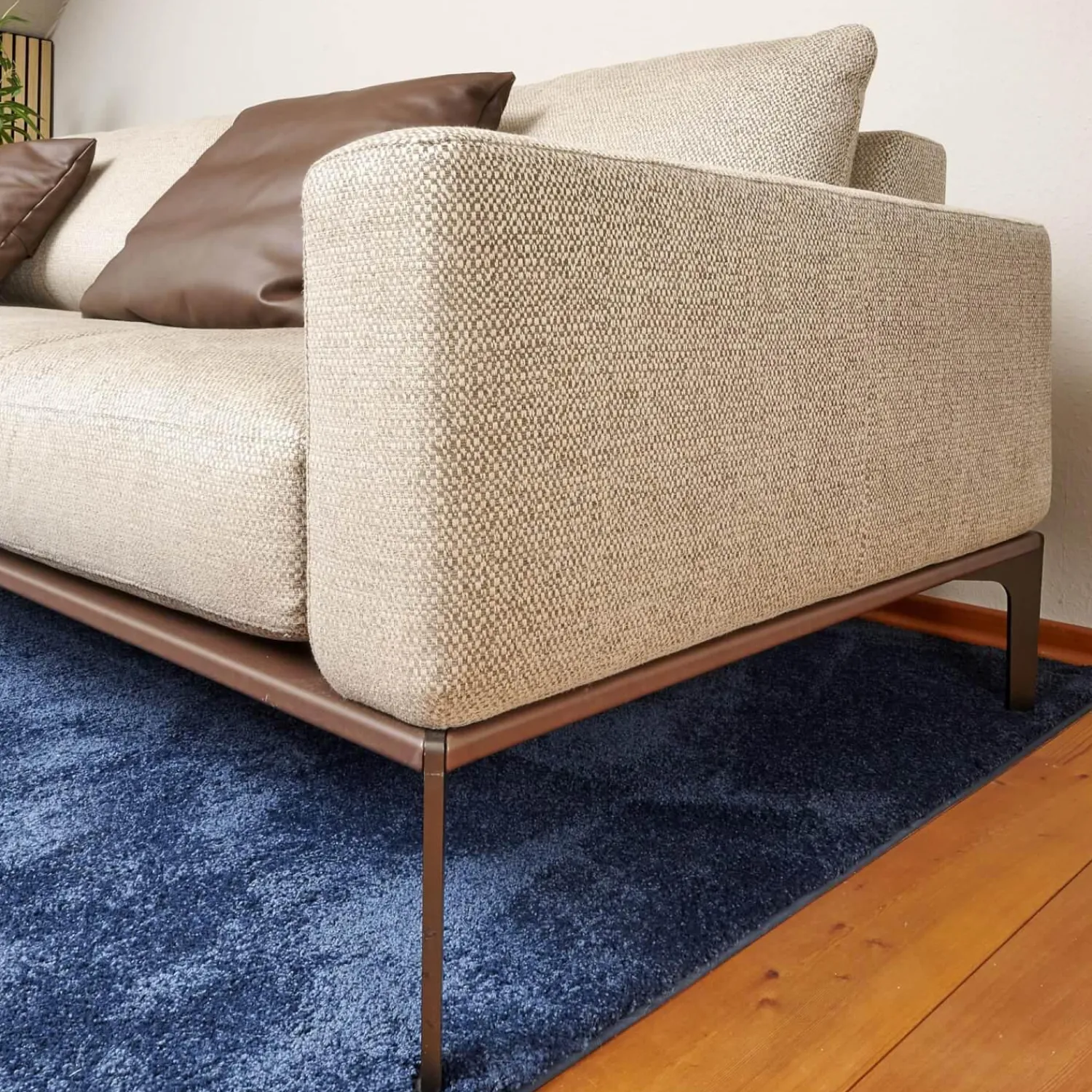 Bielefelder Werkstätten 2-Sitzer-Sofas|Sofa Spirit Stoff Emira BW 1732 272 Beige Gestell Metall Bronze Matt Inklusive Rückenverstellung